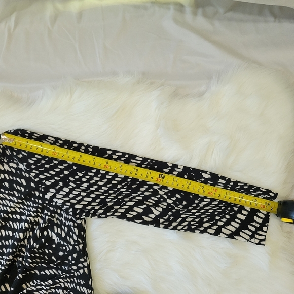 Ralph Lauren Elegant Black and White Patterned Dress - Picture 13 of 13